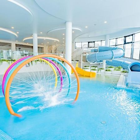 Aqua Polanki Bodnar Apartments Kolobrzeg Luaran gambar